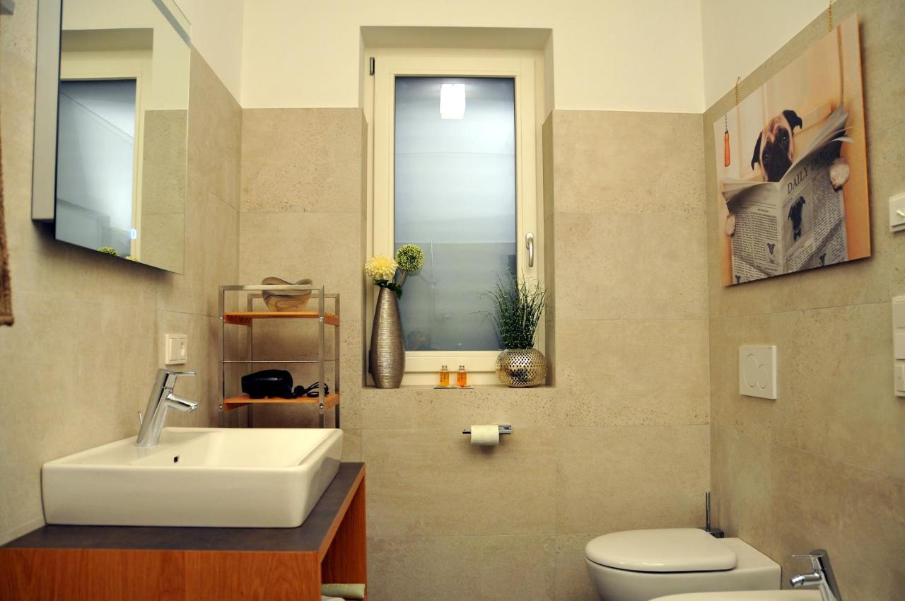 מרלנגו Ruhige Ferienwohnung Mit Garten Und Garage In Privatvilla מראה חיצוני תמונה